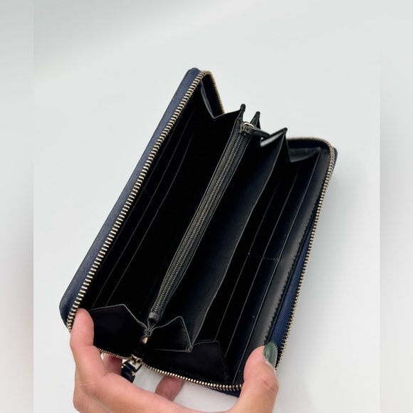 Gucci Navy Animalier Wallet w/ Box - Picture 7 of 12